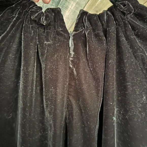 Kin John Lewis Chic Black Velvet Women's Blouse - Picture 6 of 6